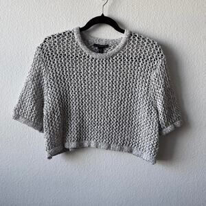Crochet cropped top